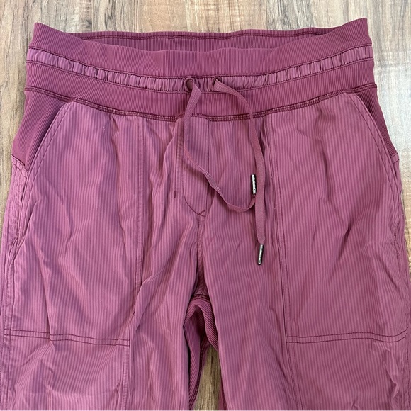 🦊Lululemon Dance Studio Crop - Picture 4 of 8